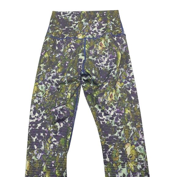 LULULEMON Wunder Under Crop II Sz 4 Full-On Luxtreme - Picture 7 of 8